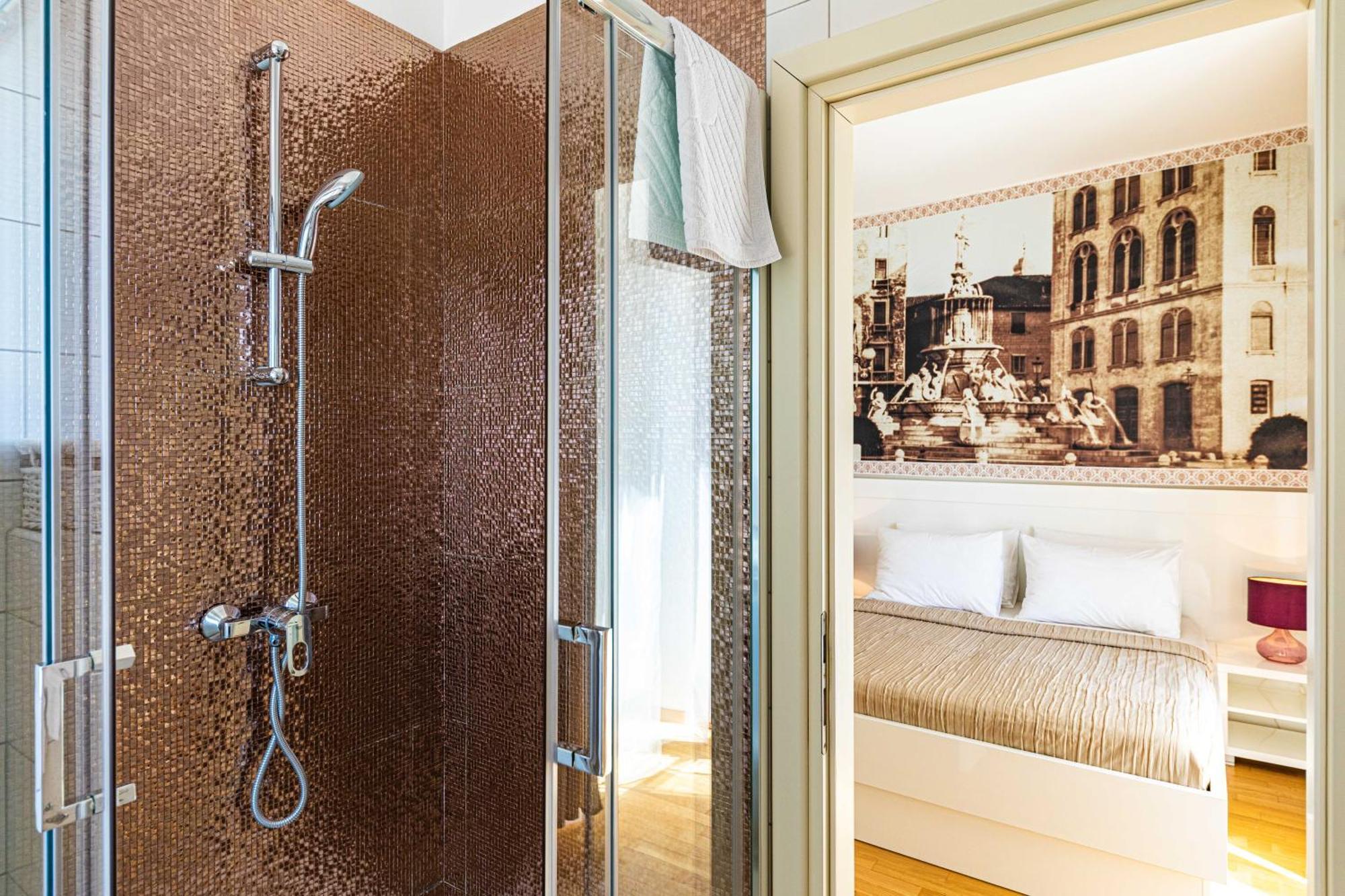 Riva City Rooms Split Quarto foto